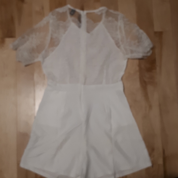 White Lacey Romper - Picture 2 of 2
